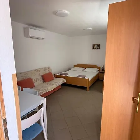 Apartamento With Parking Space Trpanj, Peljesac - 24922 Trpanj
