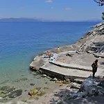 Apartament With Parking Space Trpanj, Peljesac - 24922 *