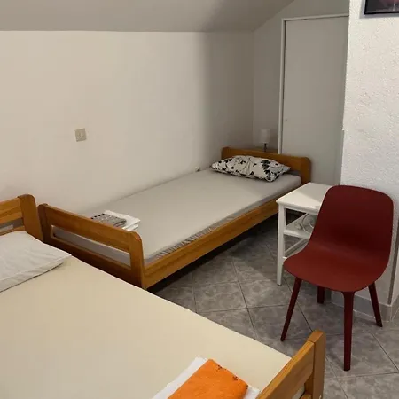 With Parking Space Trpanj, Peljesac - 24922 Apartament