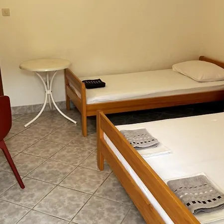 With Parking Space Trpanj, Peljesac - 24922 Apartament