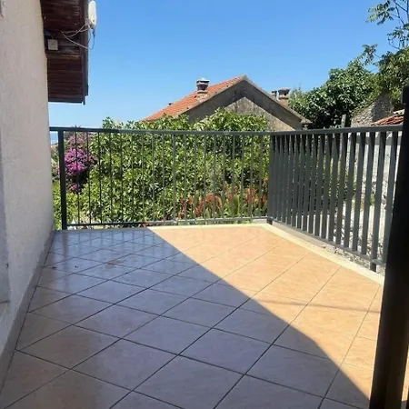 Apartament With Parking Space Trpanj, Peljesac - 24922 *