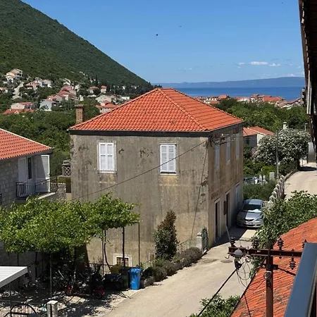 Apartament With Parking Space Trpanj, Peljesac - 24922 Trpanj