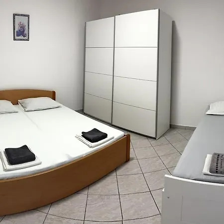 With Parking Space Trpanj, Peljesac - 24922 *