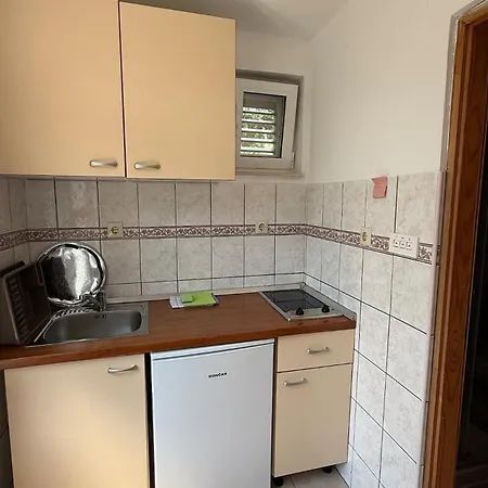 Apartament With Parking Space Trpanj, Peljesac - 24922 *