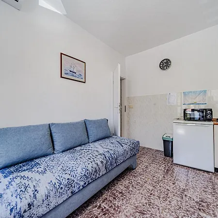 Apartament With Parking Space Trpanj, Peljesac - 24922 *