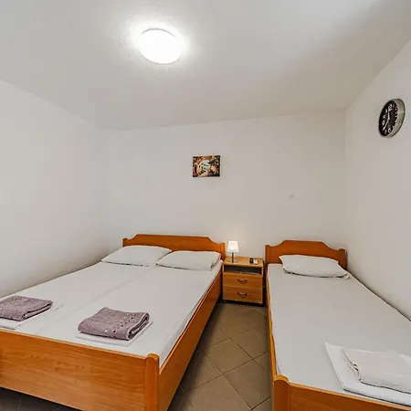 With Parking Space Trpanj, Peljesac - 24922 Apartament Trpanj