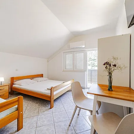 With Parking Space Trpanj, Peljesac - 24922 *