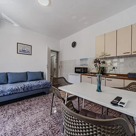 With Parking Space Trpanj, Peljesac - 24922 *