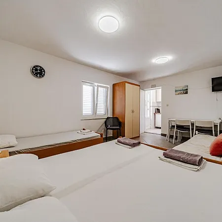With Parking Space Trpanj, Peljesac - 24922 Apartament Trpanj