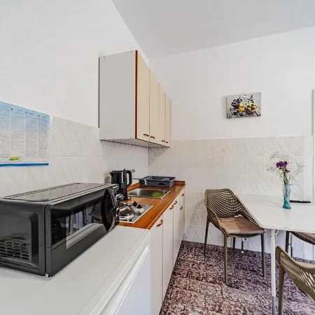 Apartament With Parking Space Trpanj, Peljesac - 24922 Trpanj